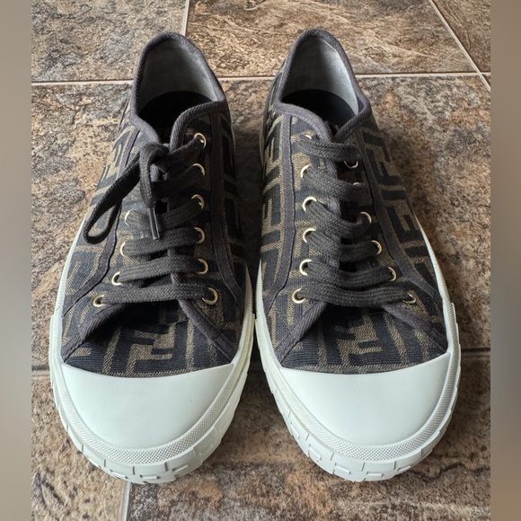 Fendi Domino Fabric FF Logo Jacquard Low Top Sneakers- Brown Men’s Size 9